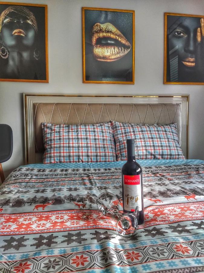 Identity By Nights & Smiles Apartment Tuzla Ngoại thất bức ảnh